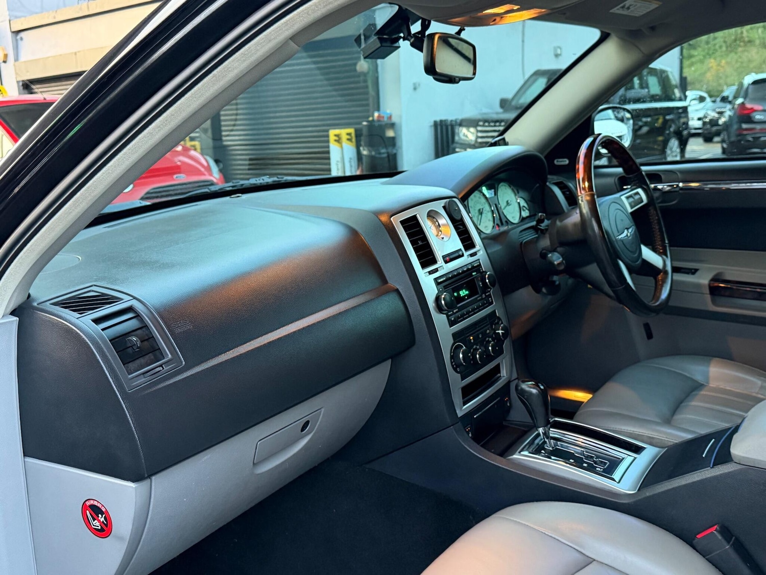 Used Chrysler 300C 2007 for sale - 76995259: Photo 48