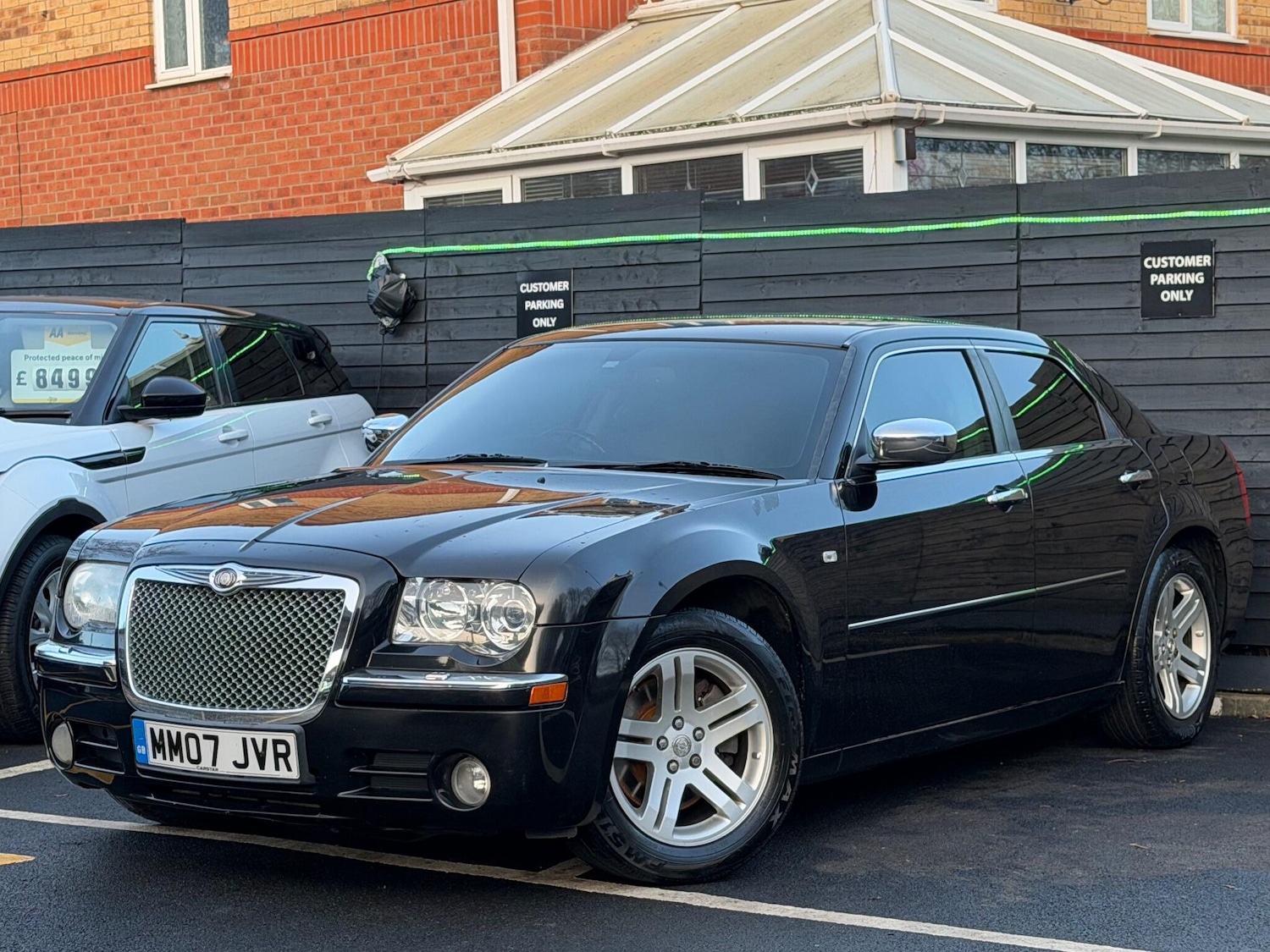 Used Chrysler 300C 2007 for sale - 76995259: Photo 5