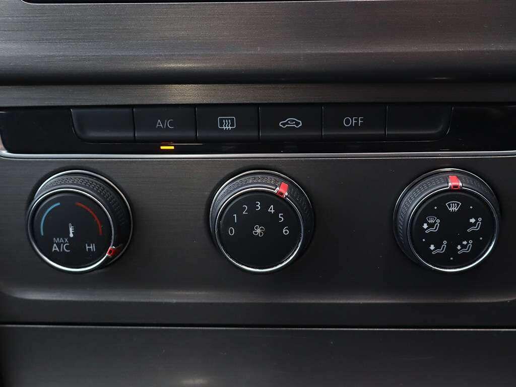 Used Volkswagen Golf 2013 for sale - 77203709: Photo 5