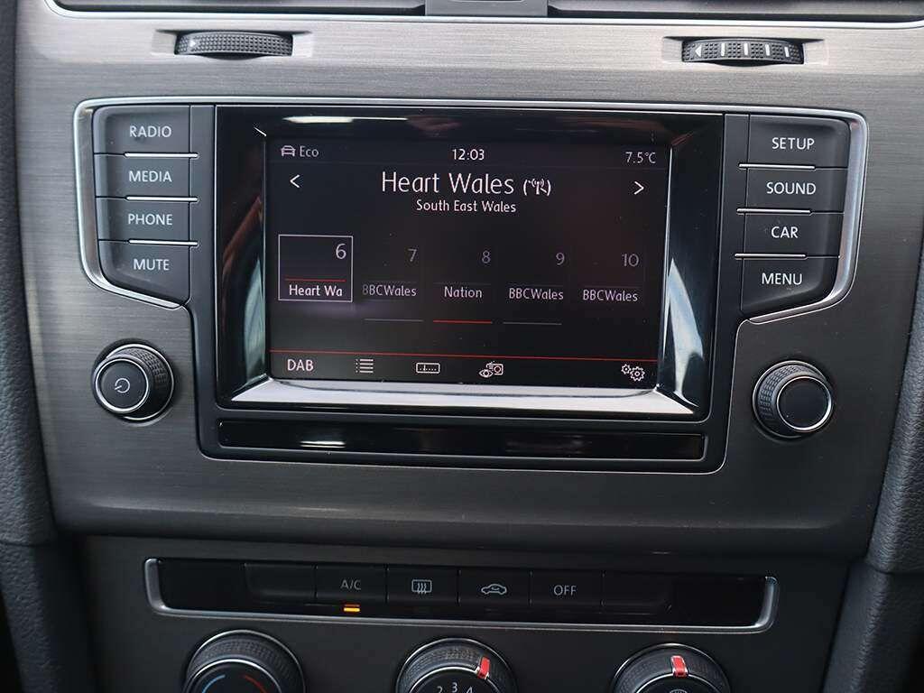 Used Volkswagen Golf 2013 for sale - 77203709: Photo 6