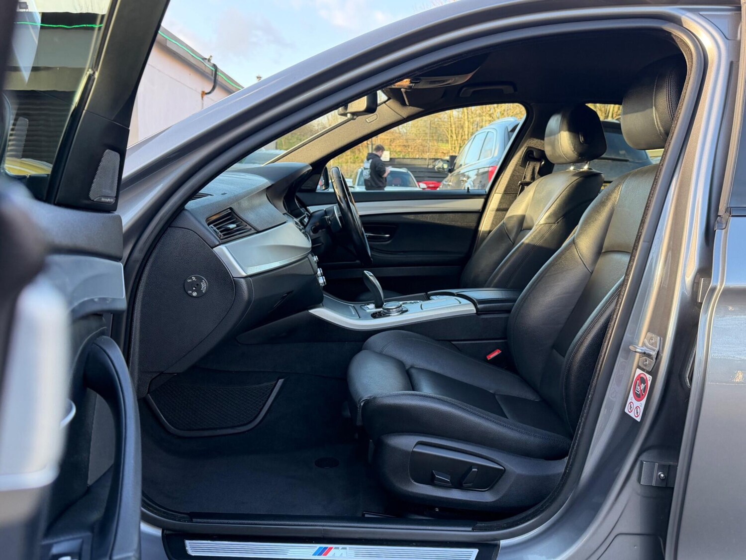 Used BMW 5 Series 2015 for sale - 78148478: Photo 41