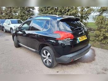 Used Peugeot 2008 2016 for sale - 78573578: Photo