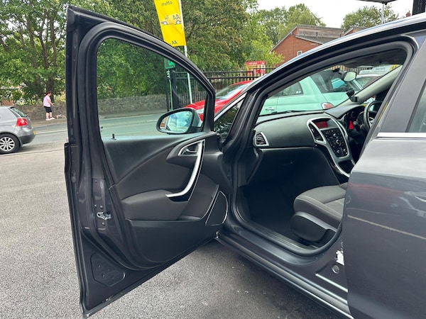 Used Vauxhall Astra 2012 for sale - 75493200: Photo 20