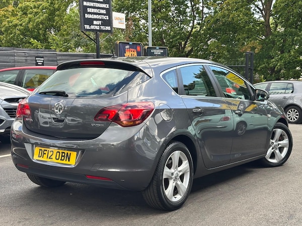 Used Vauxhall Astra 2012 for sale - 75493200: Photo 6