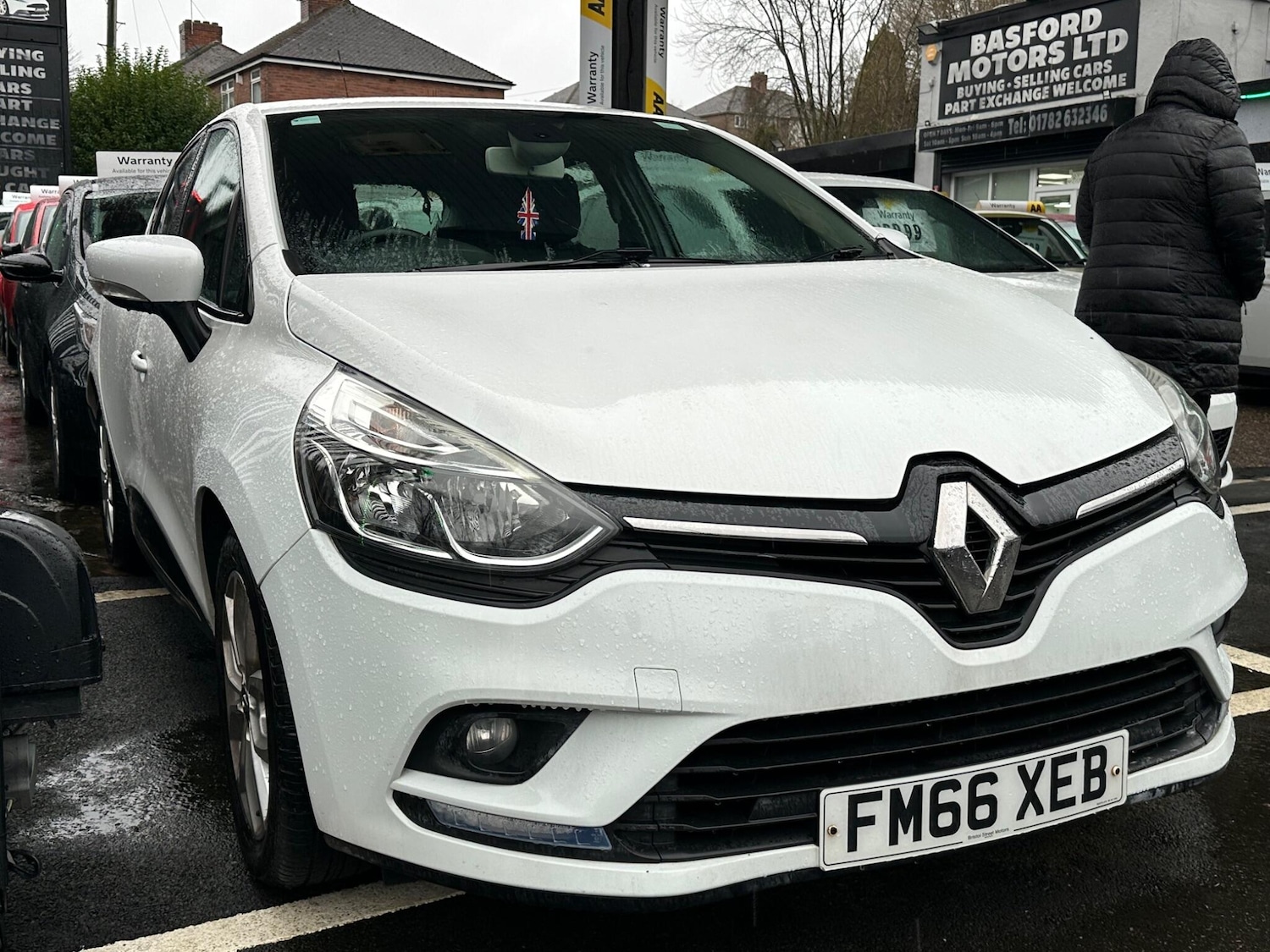 Used Renault Clio 2017 for sale - 77565052: Photo 3