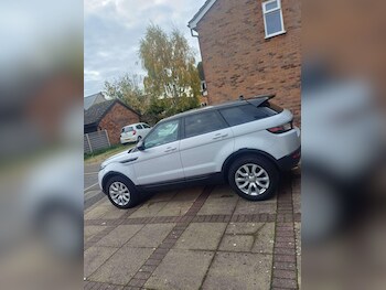 Used Land Rover Range Rover Evoque 2016 for sale - 76472807: Photo