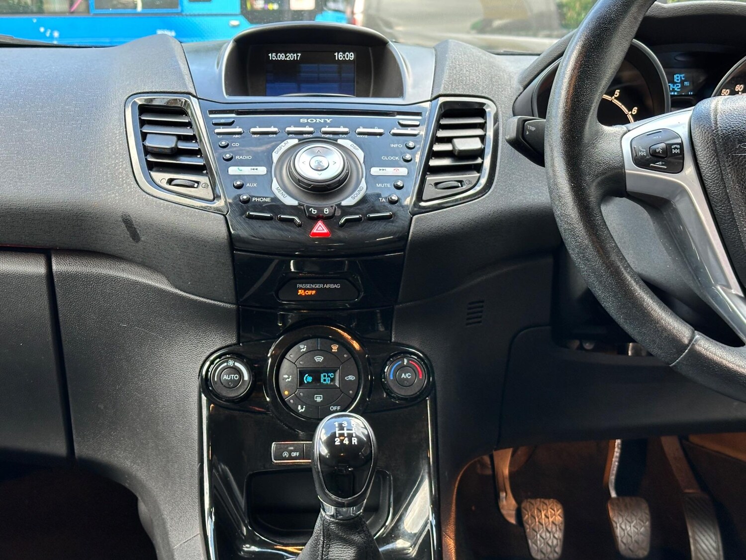 Vehicle 29