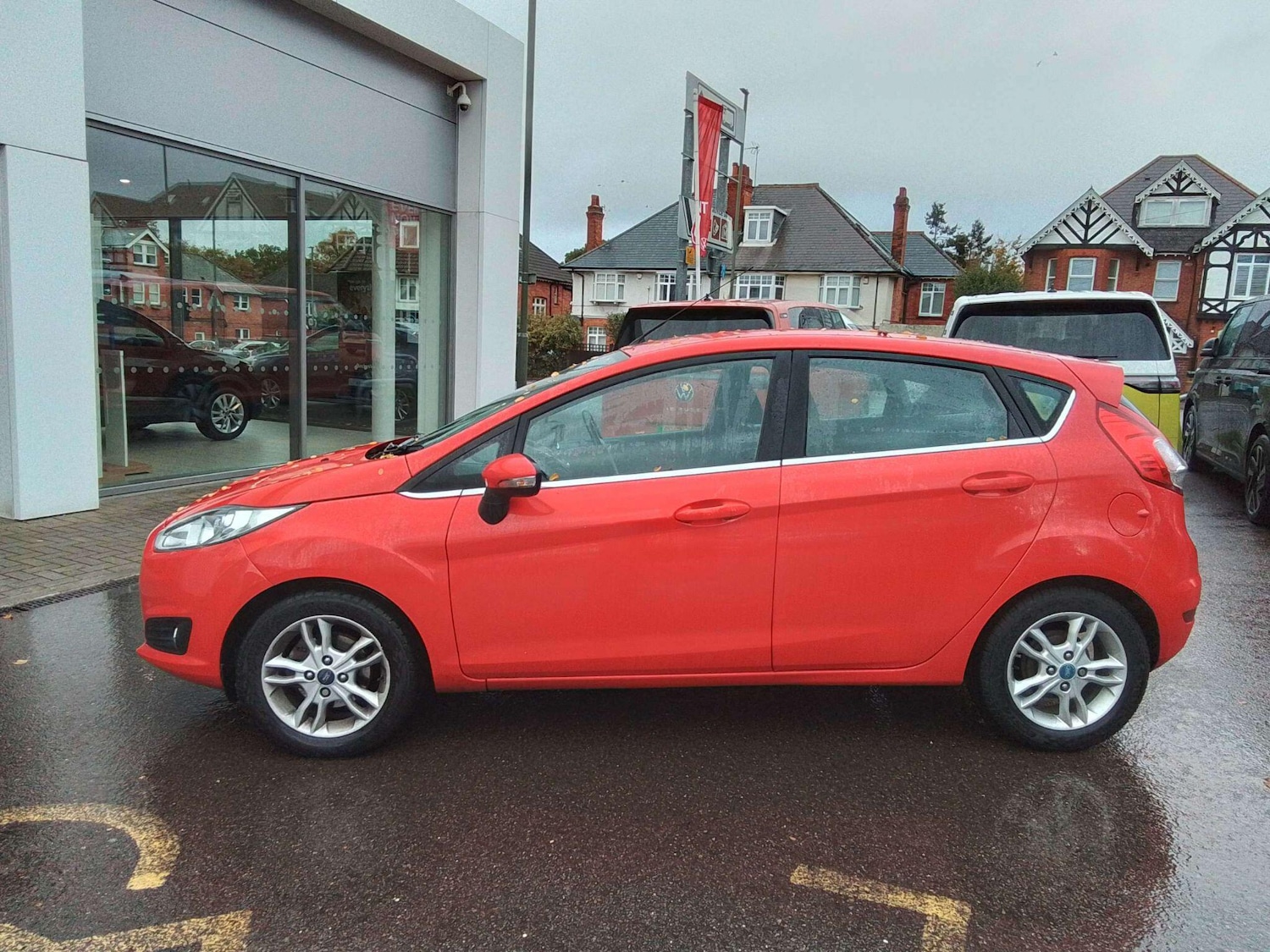 Used Ford Fiesta 2014 for sale - 76432523: Photo 6