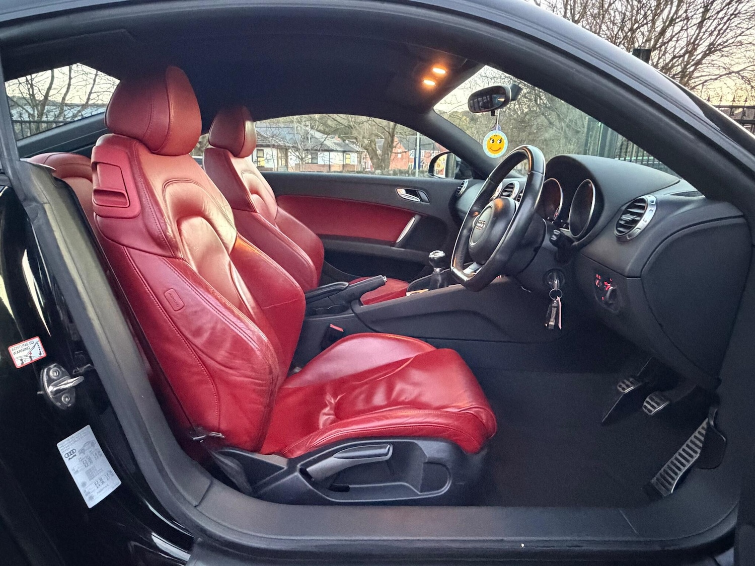 Used Audi TT 2008 for sale - 76511945: Photo 33