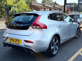 Used Volvo V40 2014 for sale - 79158533: Photo