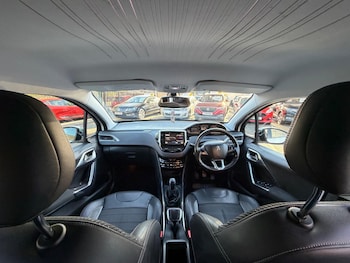 Used Peugeot 2008 2014 for sale - 78809264: Photo