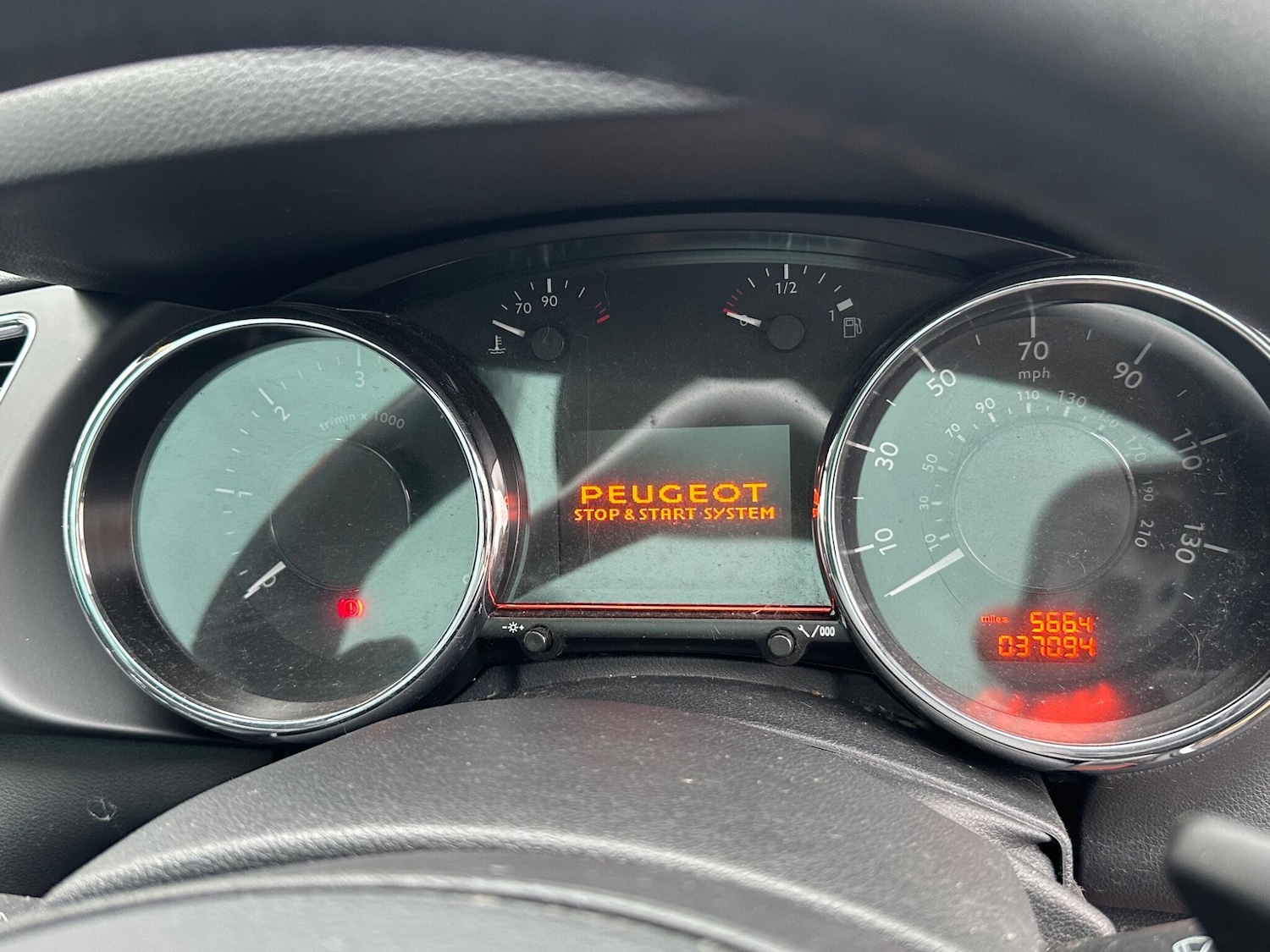 Used Peugeot 3008 2014 for sale - 77190858: Photo 13