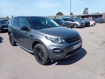 Used Land Rover Discovery Sport 2017 for sale - 78867017: Photo