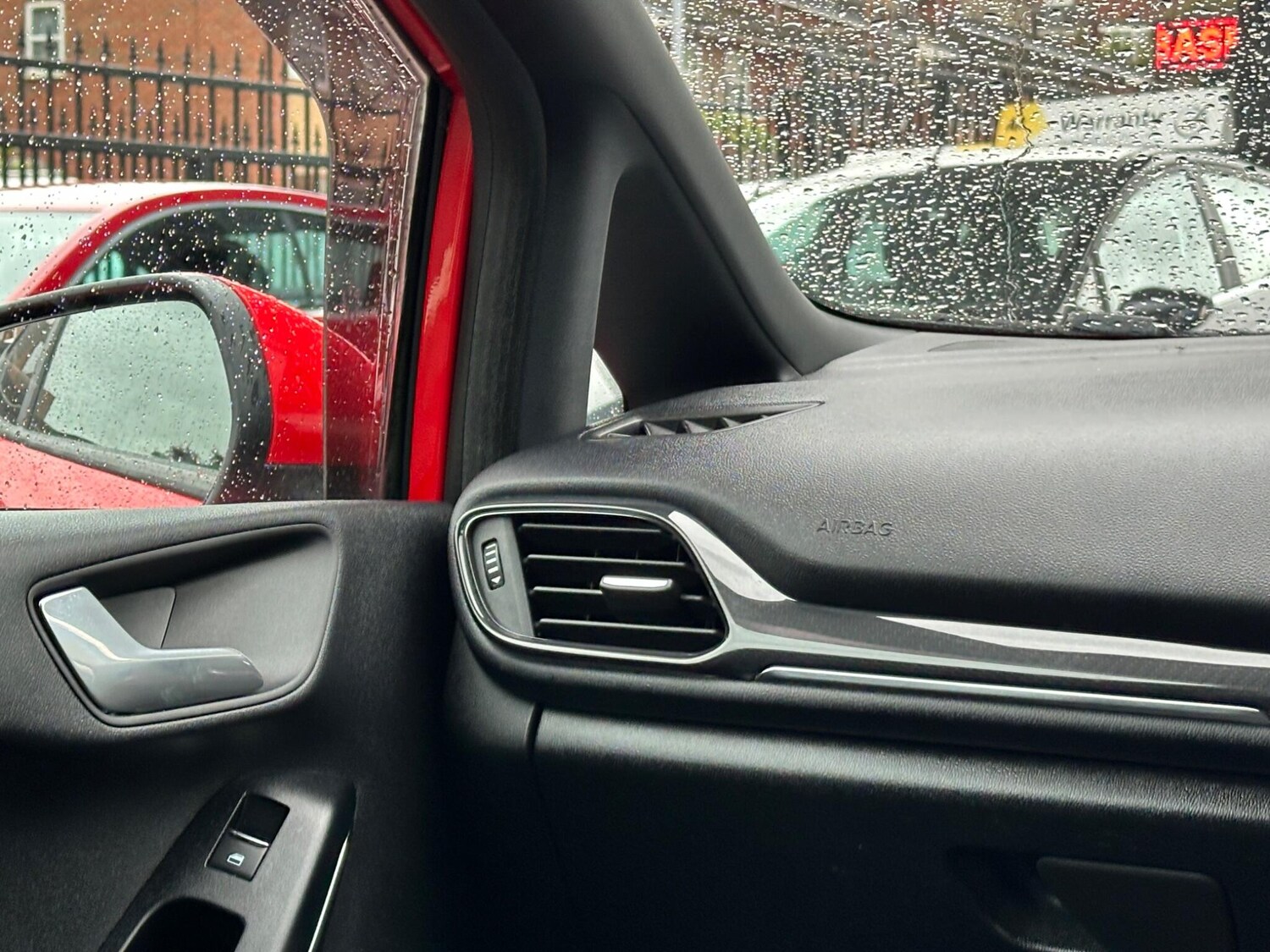 Used Ford Fiesta 2018 for sale - 75866716: Photo 92