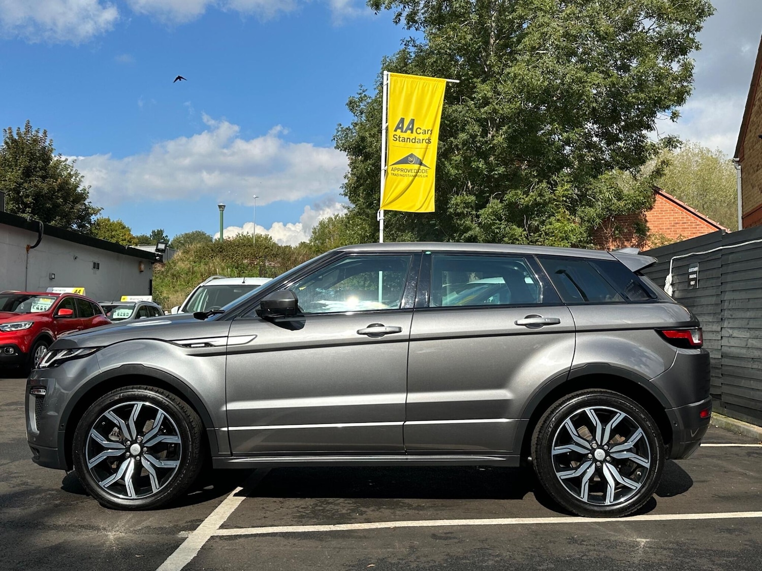 Used Land Rover Range Rover Evoque 2017 for sale - 76012978: Photo 3