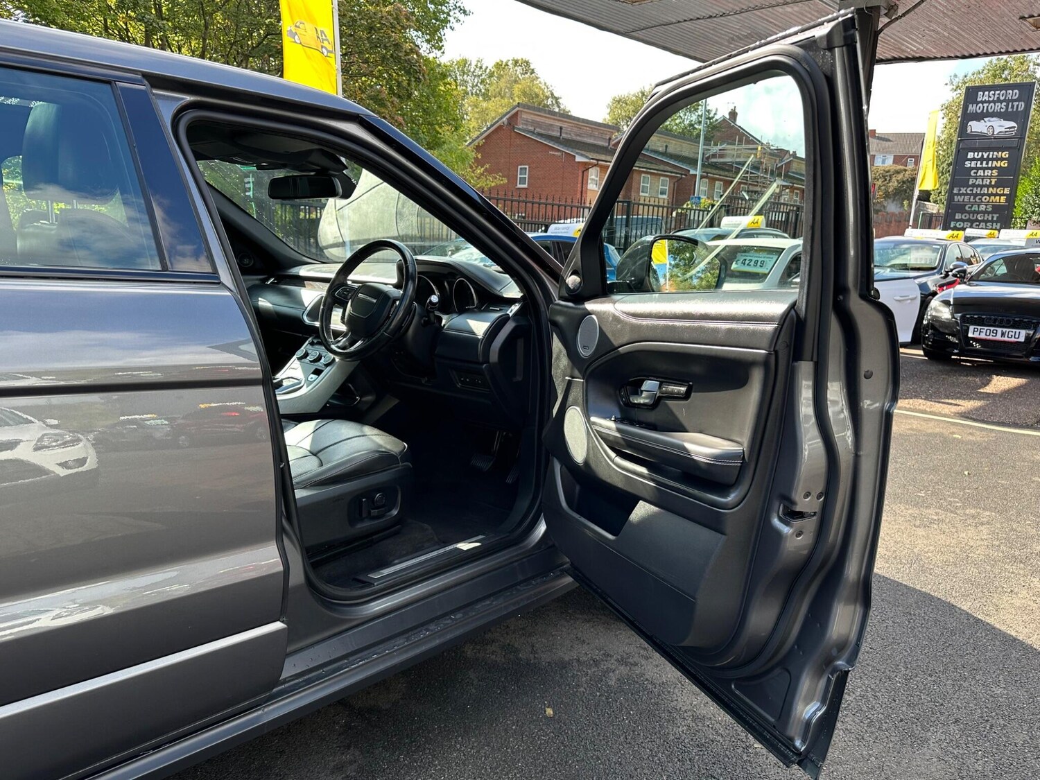 Used Land Rover Range Rover Evoque 2017 for sale - 76012978: Photo 61