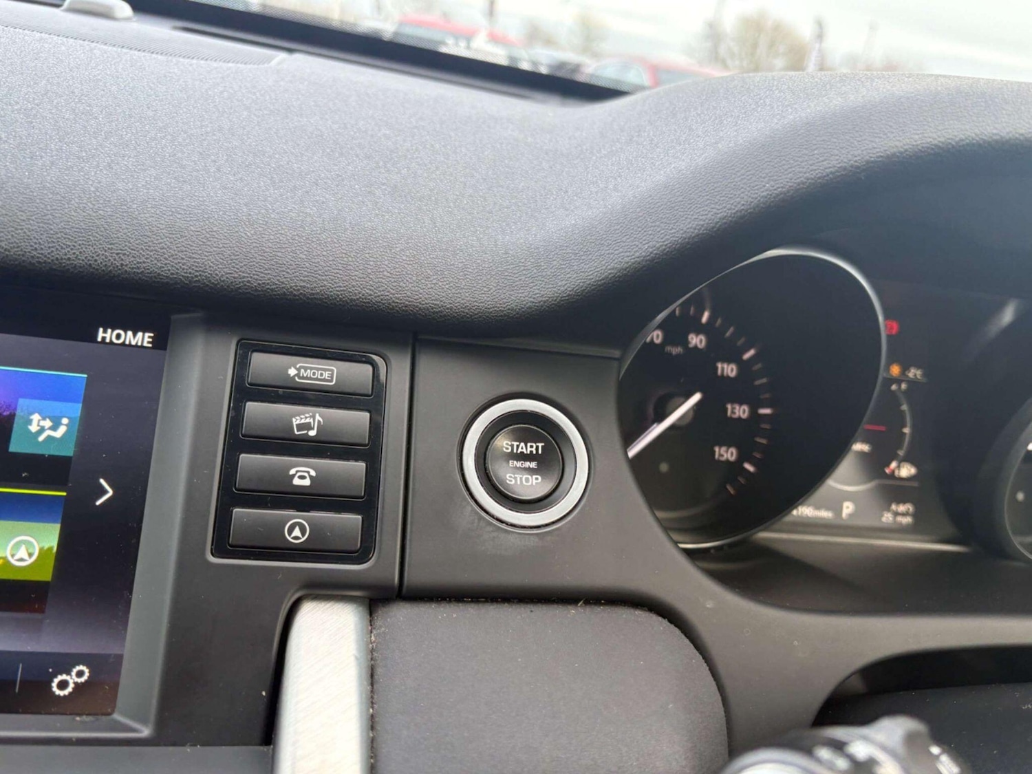 Used Land Rover Discovery Sport 2018 for sale - 77215001: Photo 11