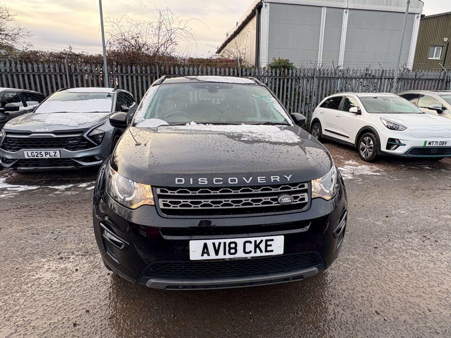Used Land Rover Discovery Sport 2018 for sale - 77215001: Photo 2