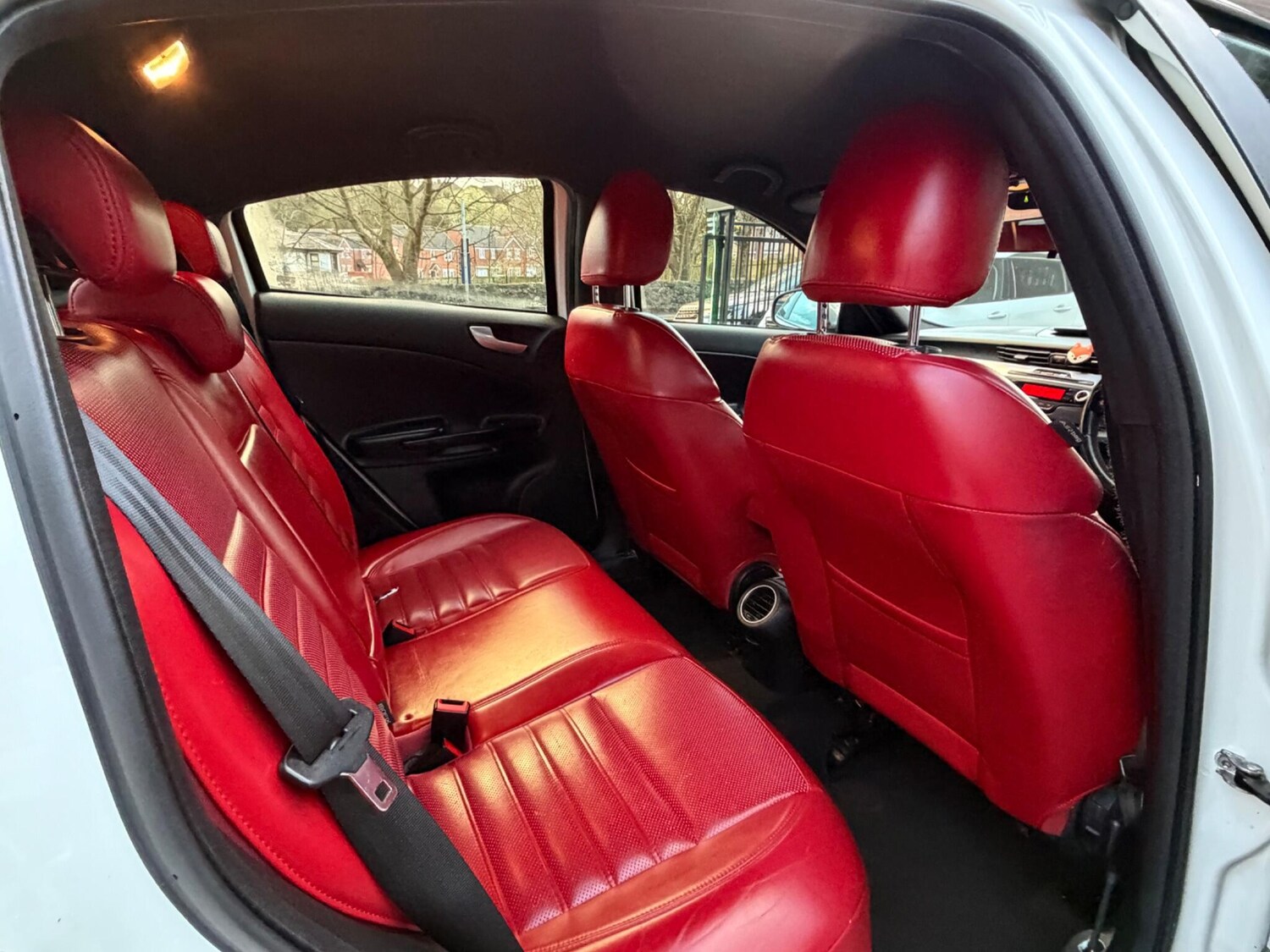 Used Alfa Romeo Giulietta 2011 for sale - 78019991: Photo 31