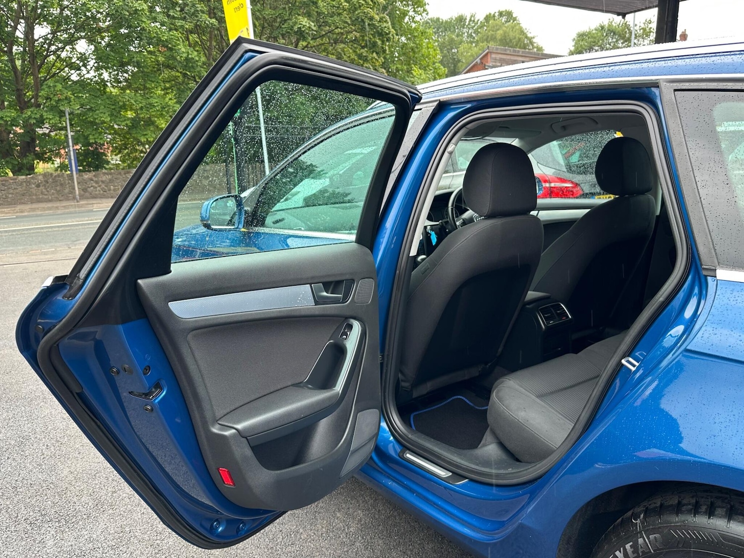 Used Audi A4 2011 for sale - 77586343: Photo 40