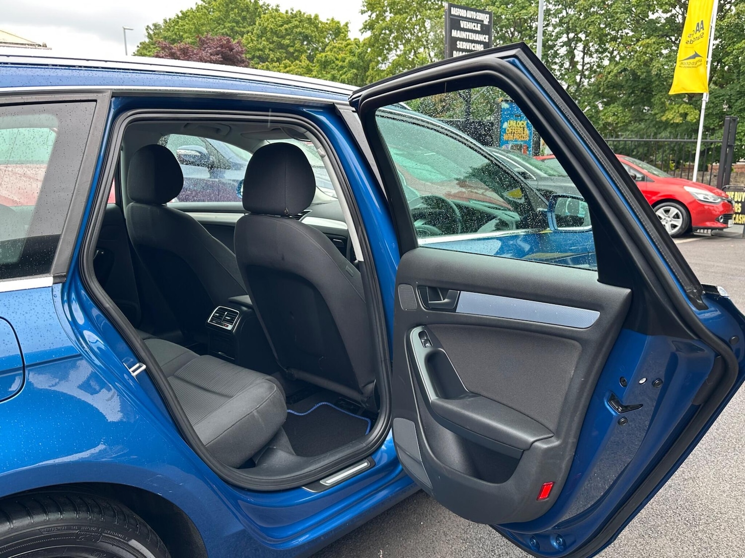 Used Audi A4 2011 for sale - 77586343: Photo 41