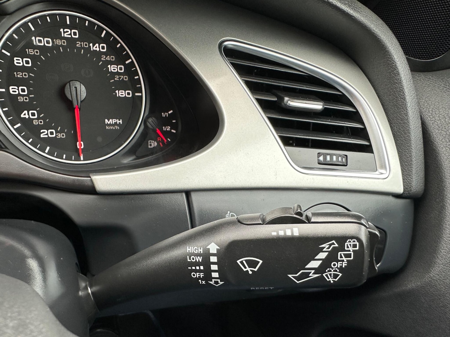 Used Audi A4 2011 for sale - 77586343: Photo 54