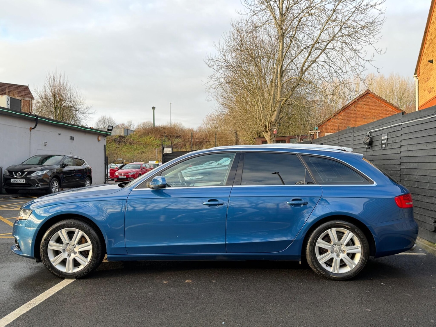 Used Audi A4 2011 for sale - 77586343: Photo 8
