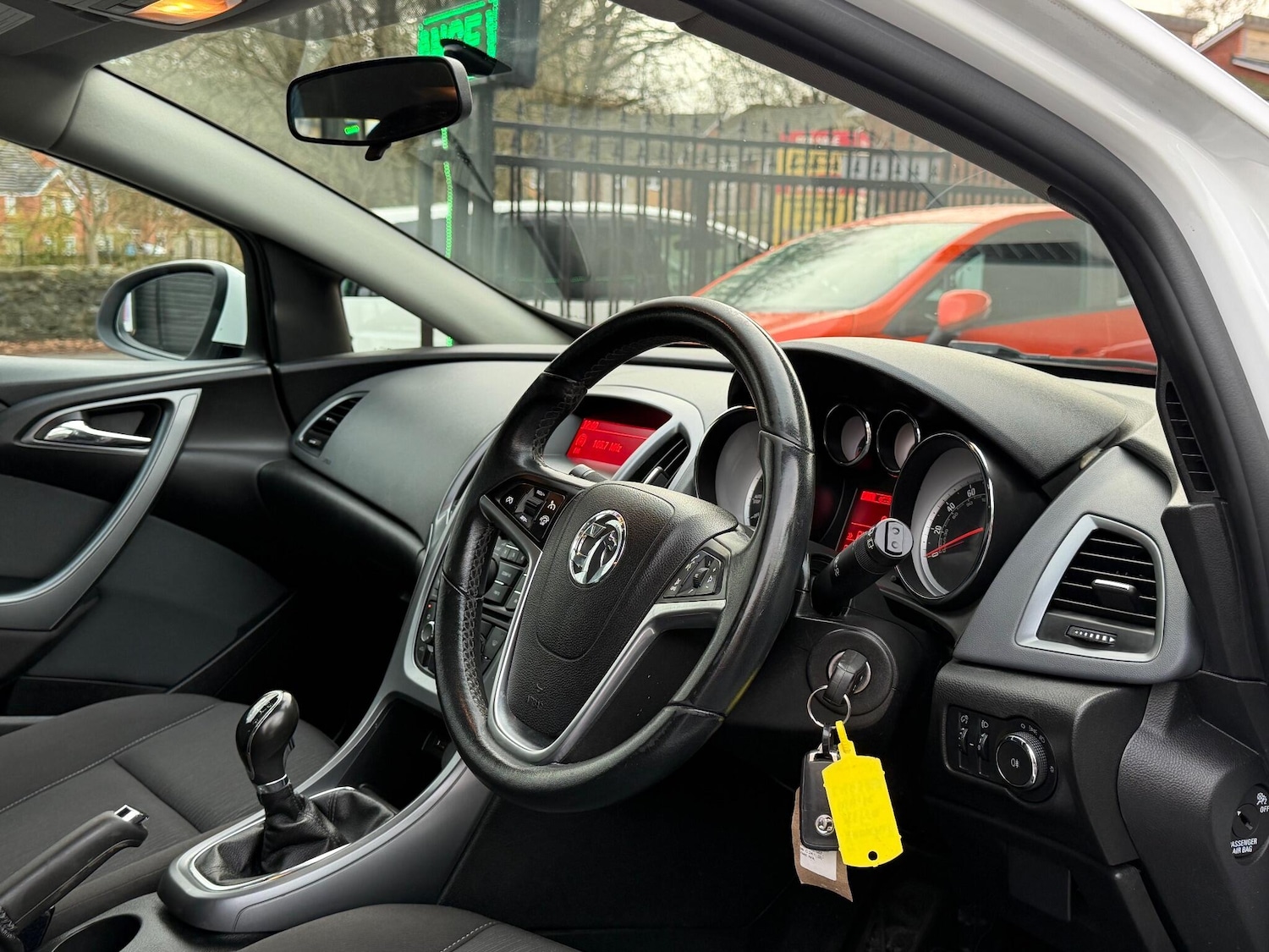 Used Vauxhall Astra GTC 2013 for sale - 76701140: Photo 34