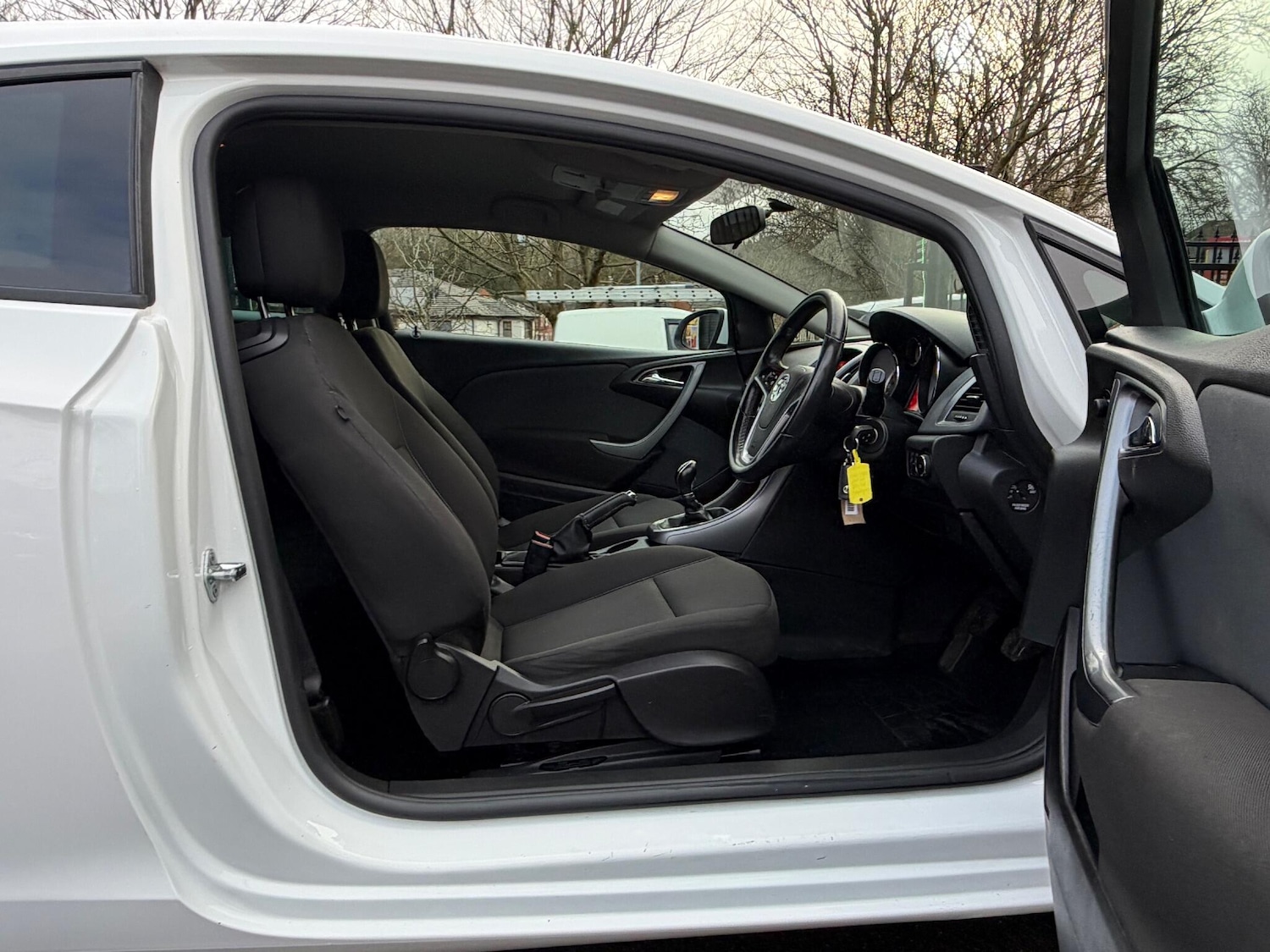 Used Vauxhall Astra GTC 2013 for sale - 76701140: Photo 36