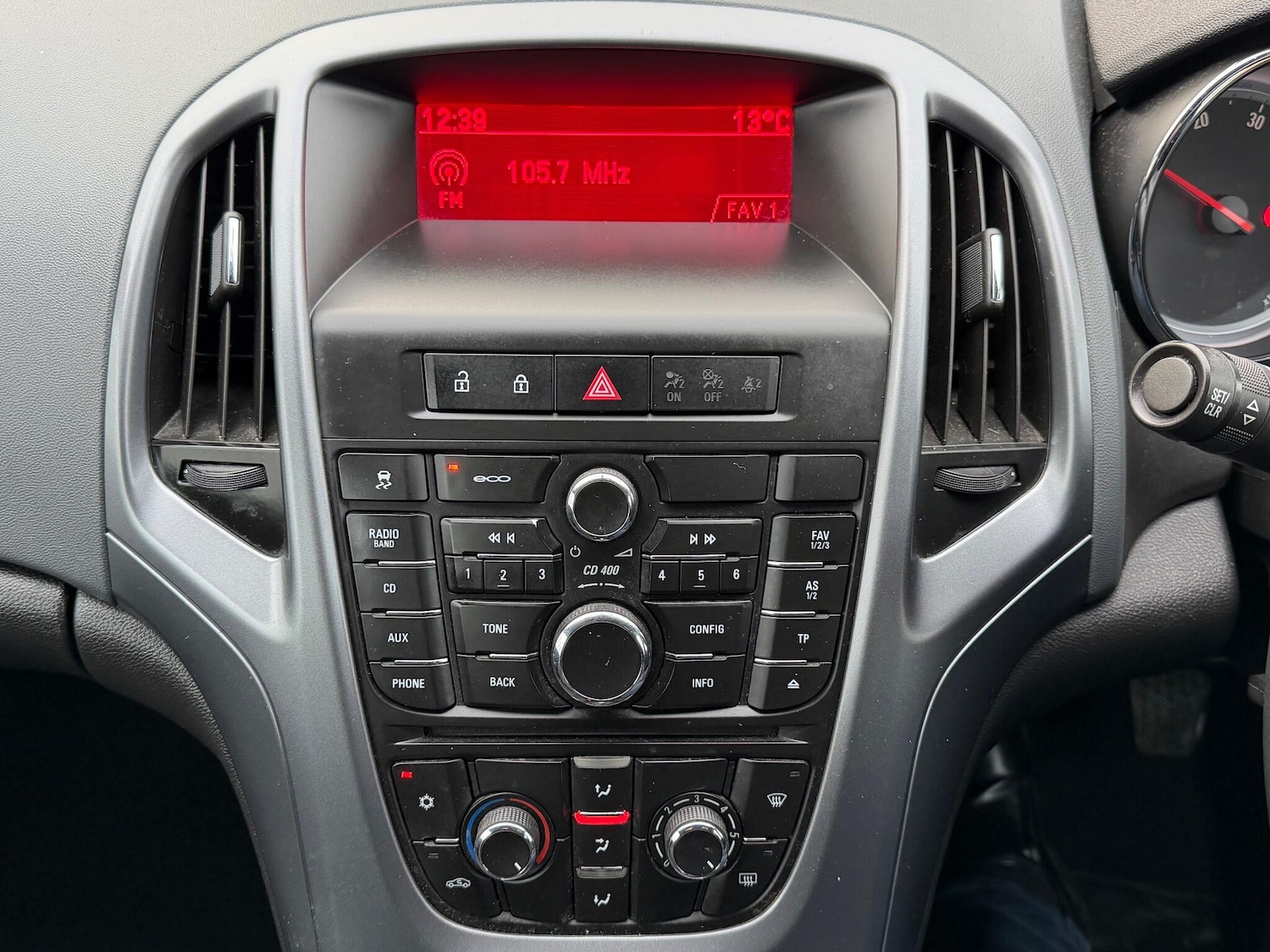 Used Vauxhall Astra GTC 2013 for sale - 76701140: Photo 52