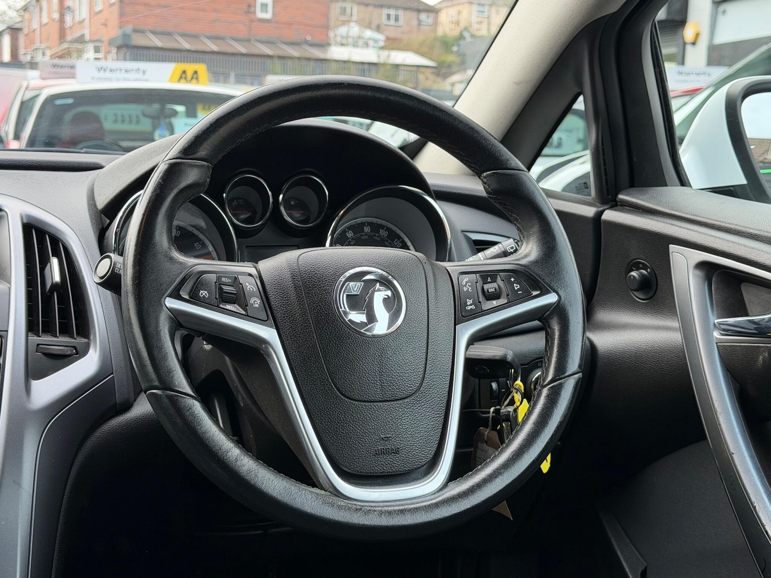 Used Vauxhall Astra GTC 2013 for sale - 76701140: Photo 58