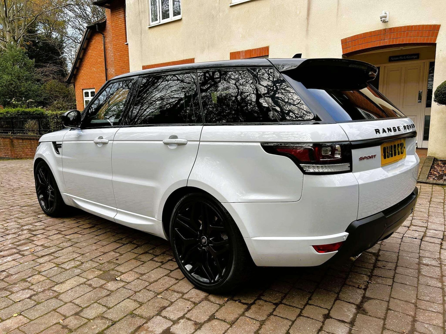 Used Land Rover Range Rover Sport 2016 for sale - 76850294: Photo 5
