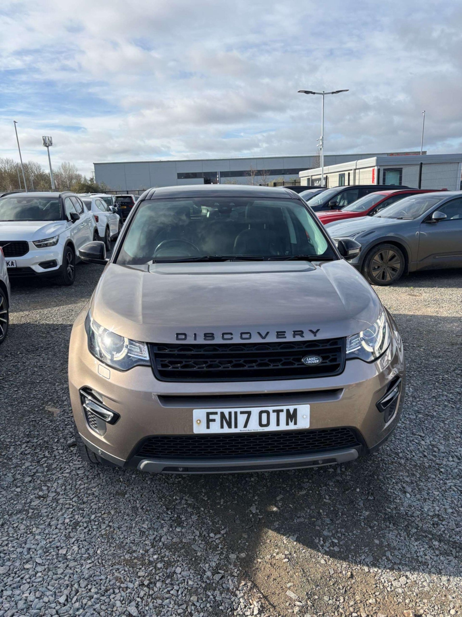 Used Land Rover Discovery Sport 2017 for sale - 78148262: Photo 2