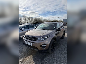Used Land Rover Discovery Sport 2017 for sale - 78148262: Photo