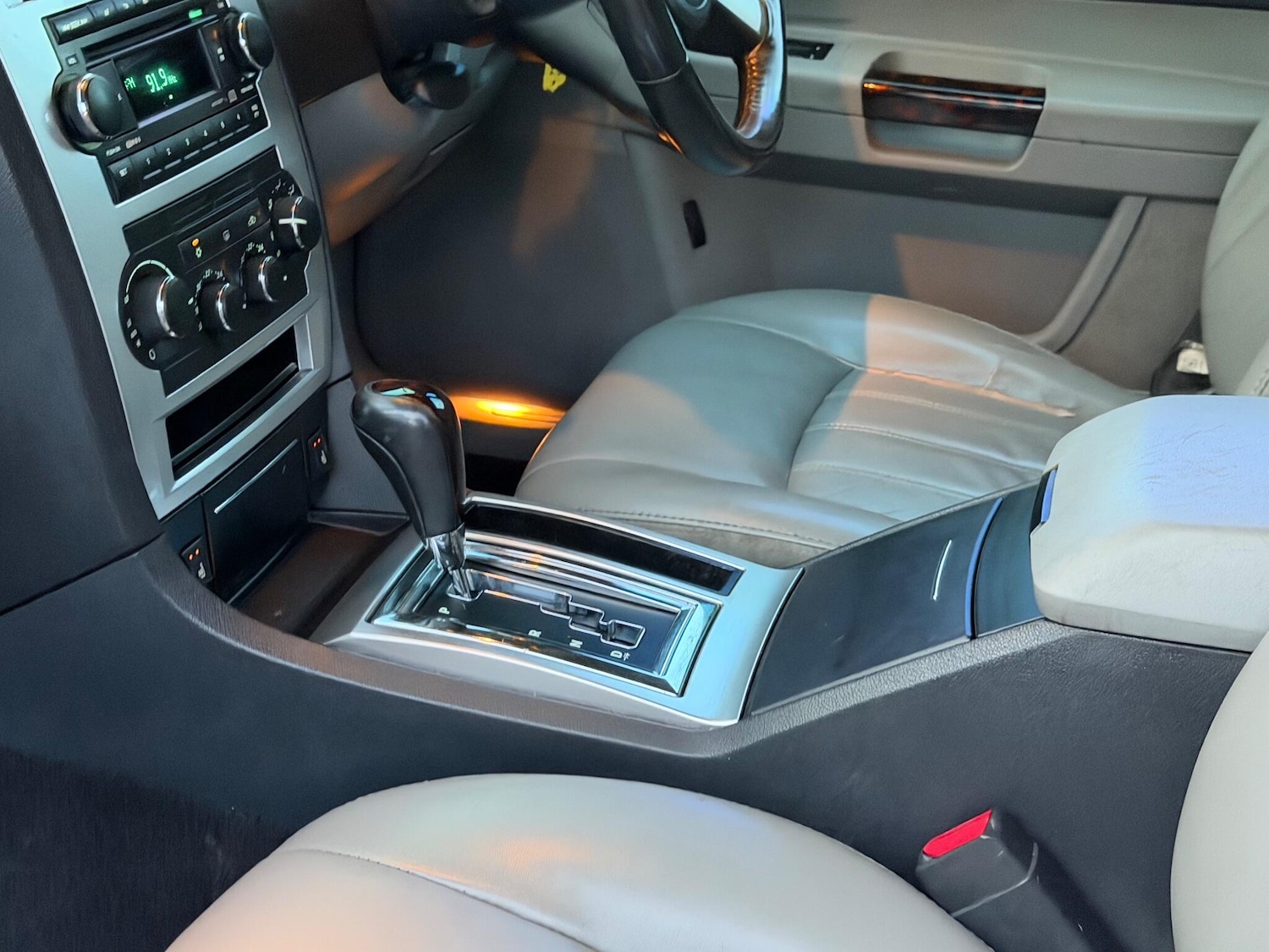 Used Chrysler 300C 2007 for sale - 76360604: Photo 45