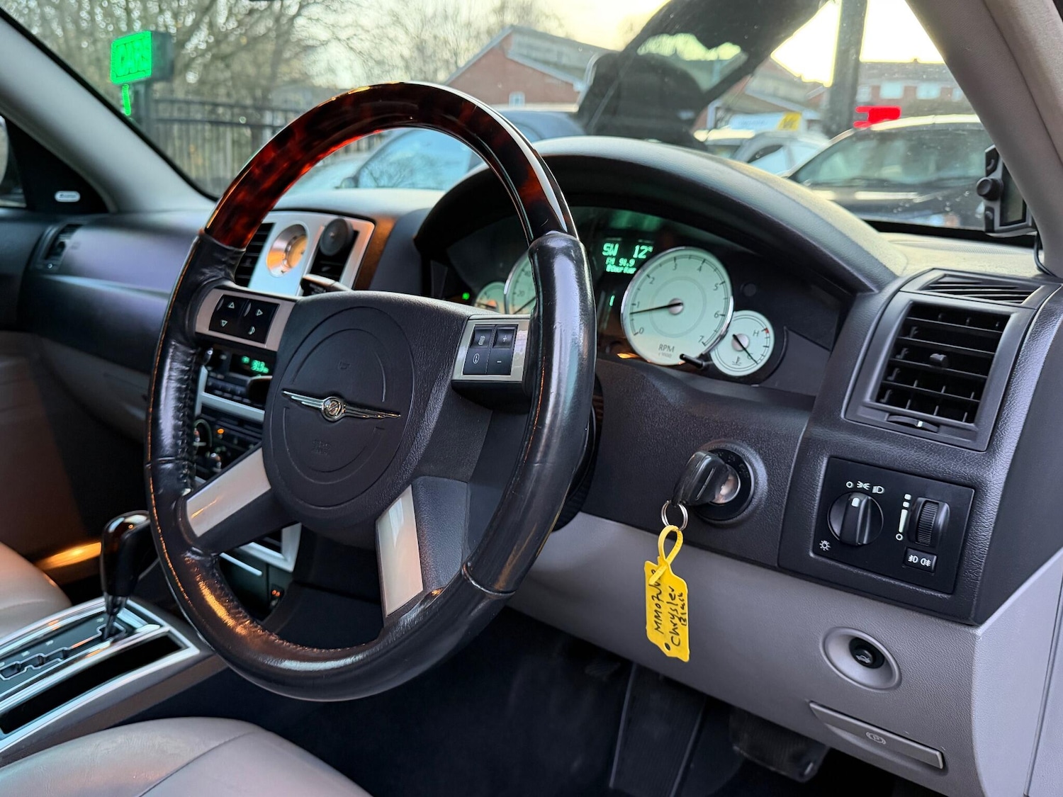 Used Chrysler 300C 2007 for sale - 76360604: Photo 55