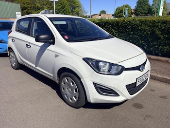Used Hyundai i20 2012 for sale - 78573372: Photo