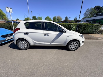 Used Hyundai i20 2012 for sale - 78573372: Photo