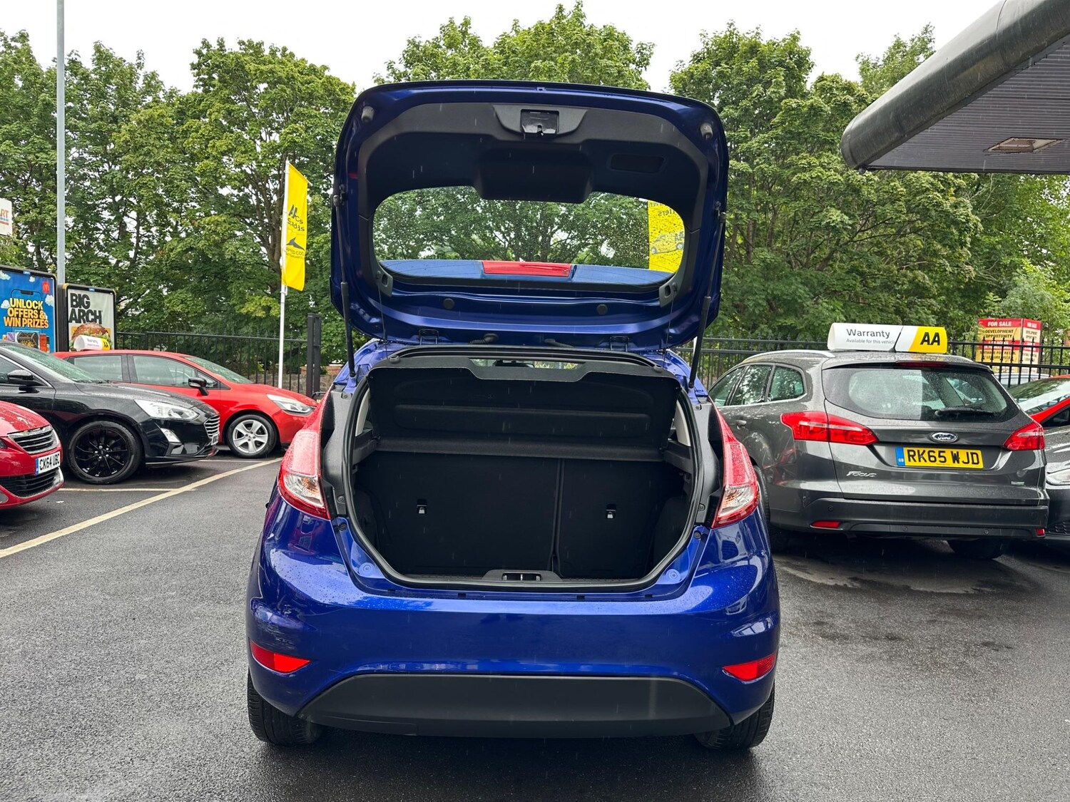 Vehicle 28