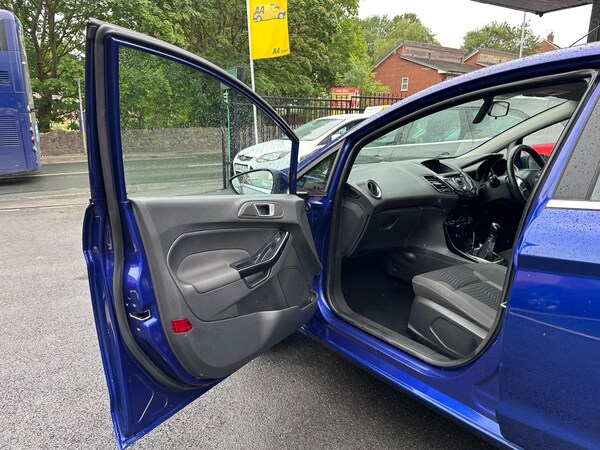Used Ford Fiesta 2014 for sale - 75257940: Photo 40