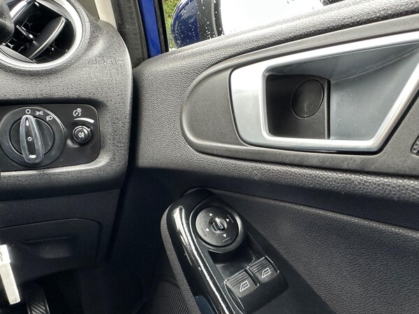 Used Ford Fiesta 2014 for sale - 75257940: Photo 52