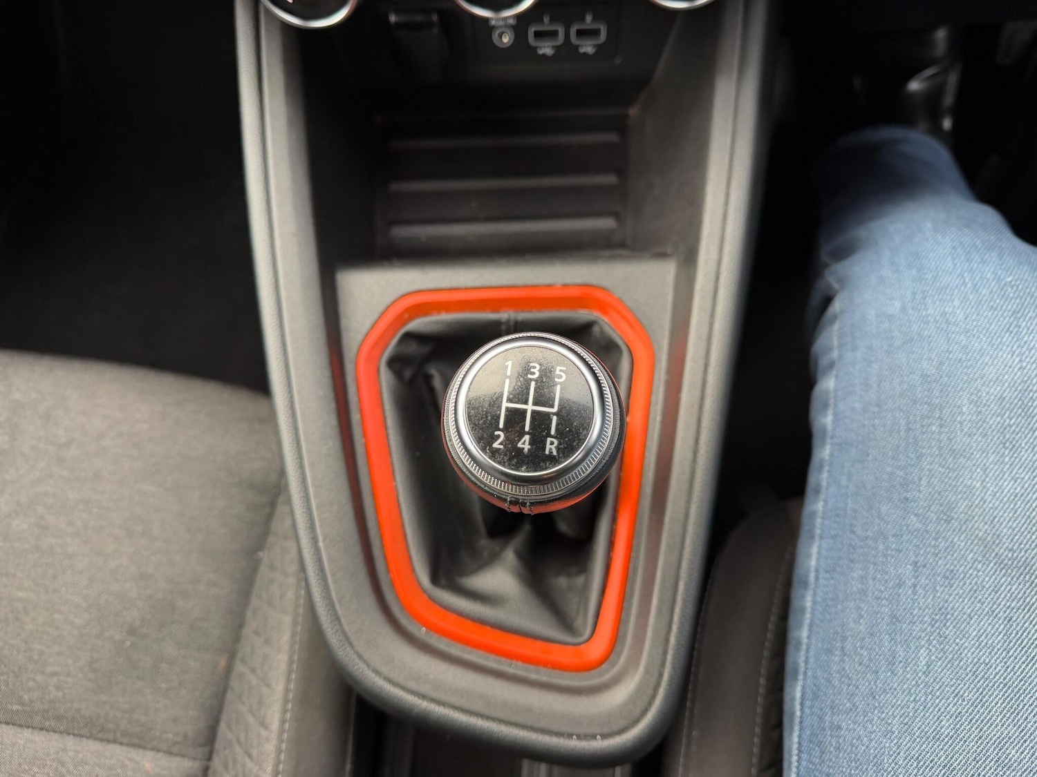 Used Renault Clio 2020 for sale - 76597153: Photo 21