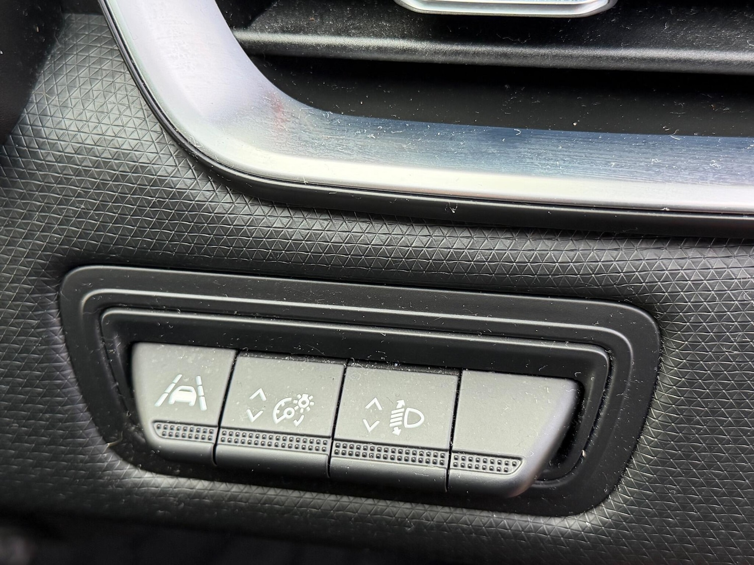 Used Renault Clio 2020 for sale - 76597153: Photo 27