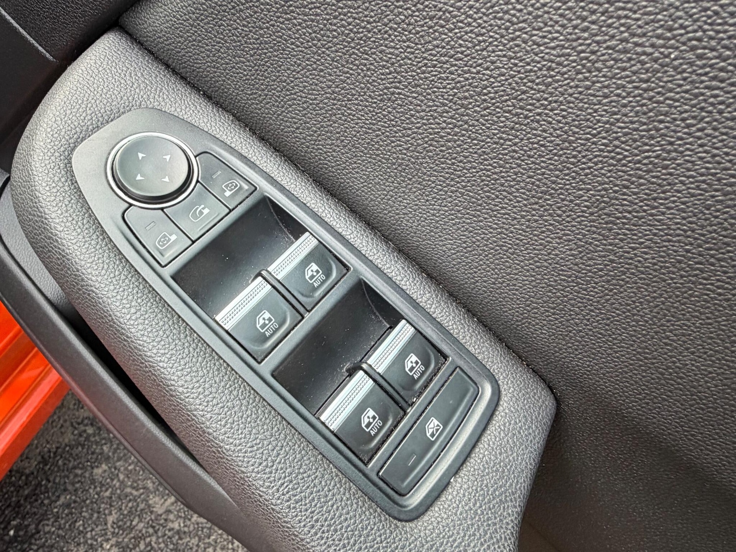 Used Renault Clio 2020 for sale - 76597153: Photo 28