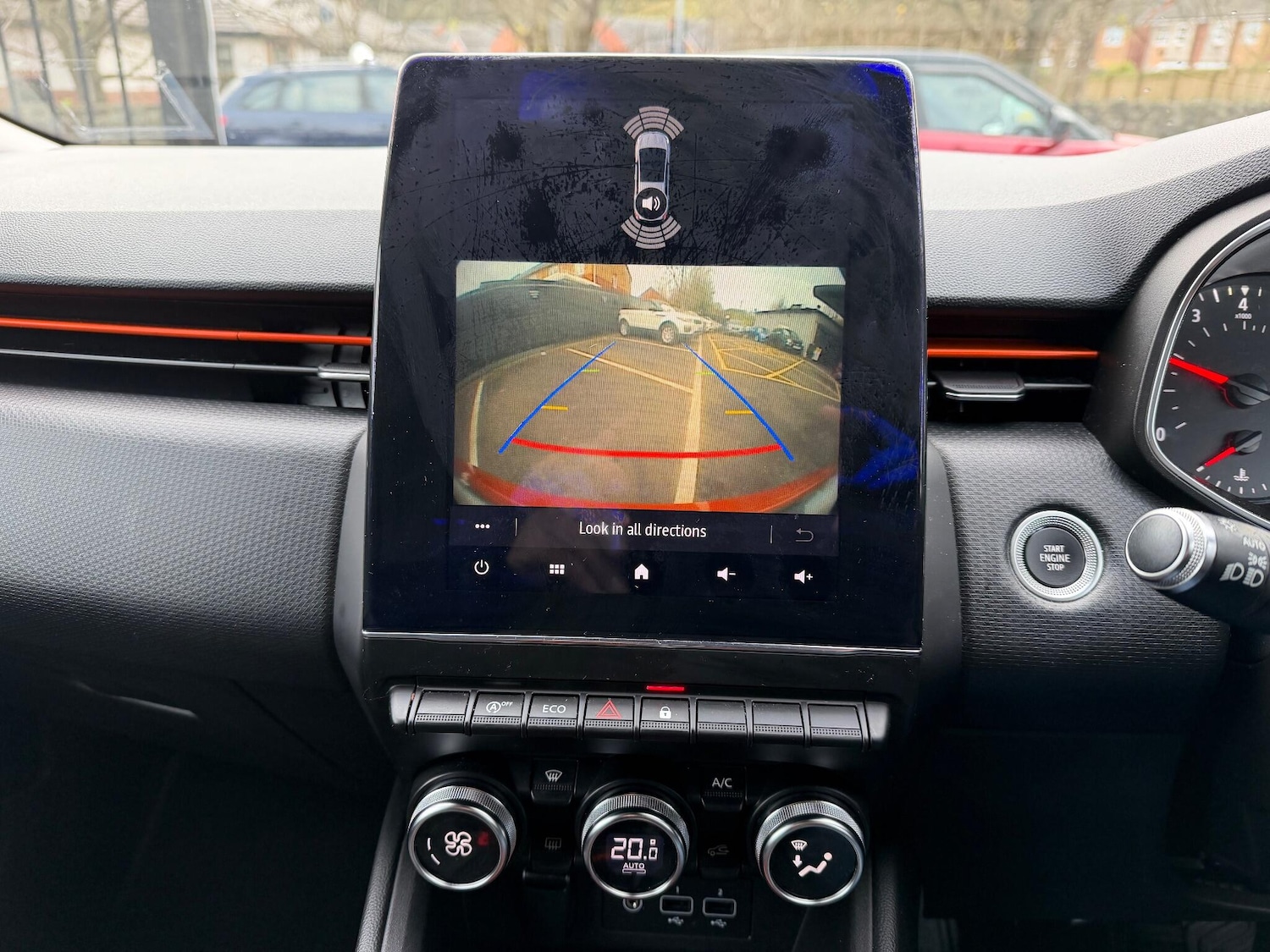 Used Renault Clio 2020 for sale - 76597153: Photo 33