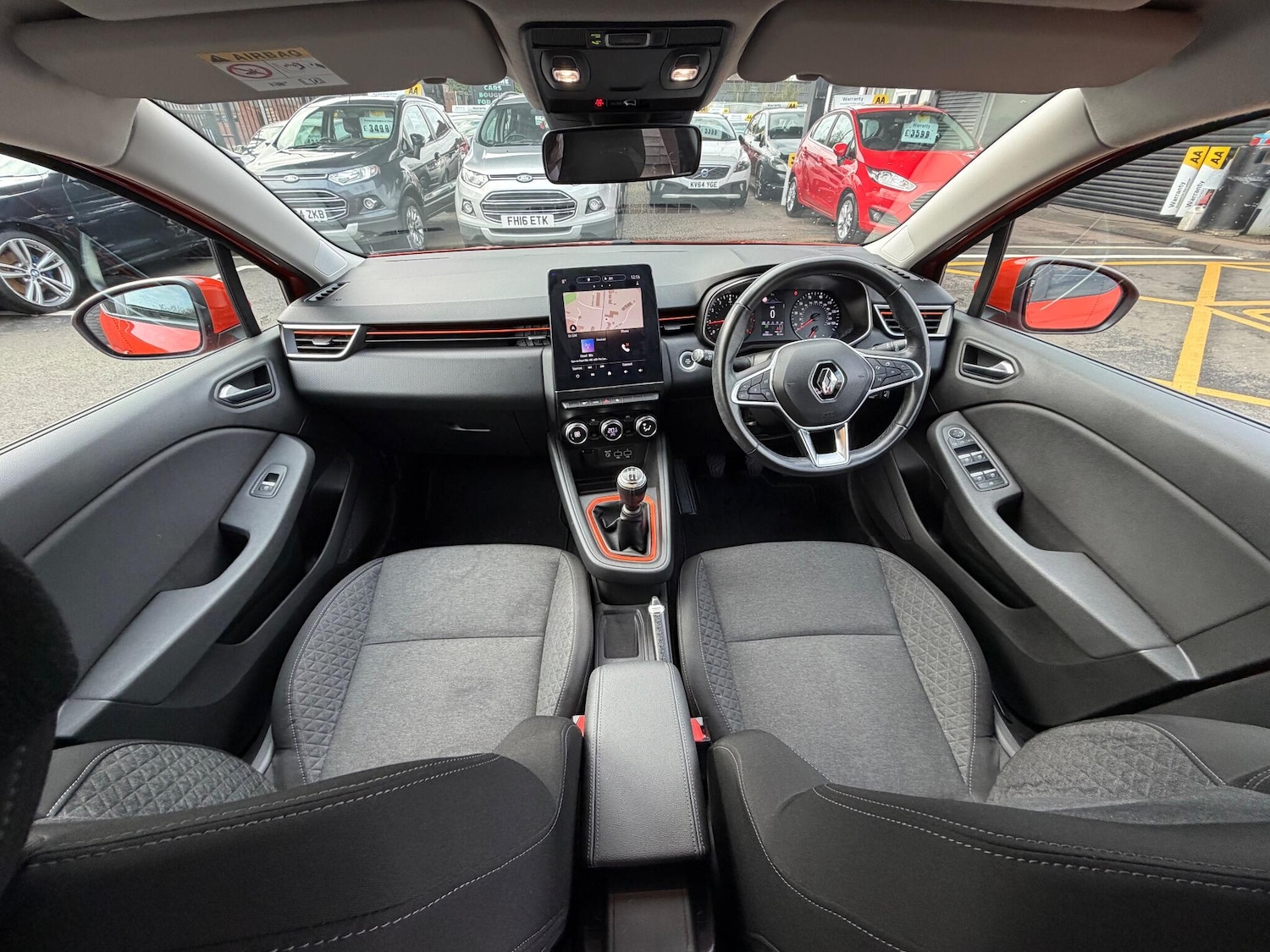 Used Renault Clio 2020 for sale - 76597153: Photo 4