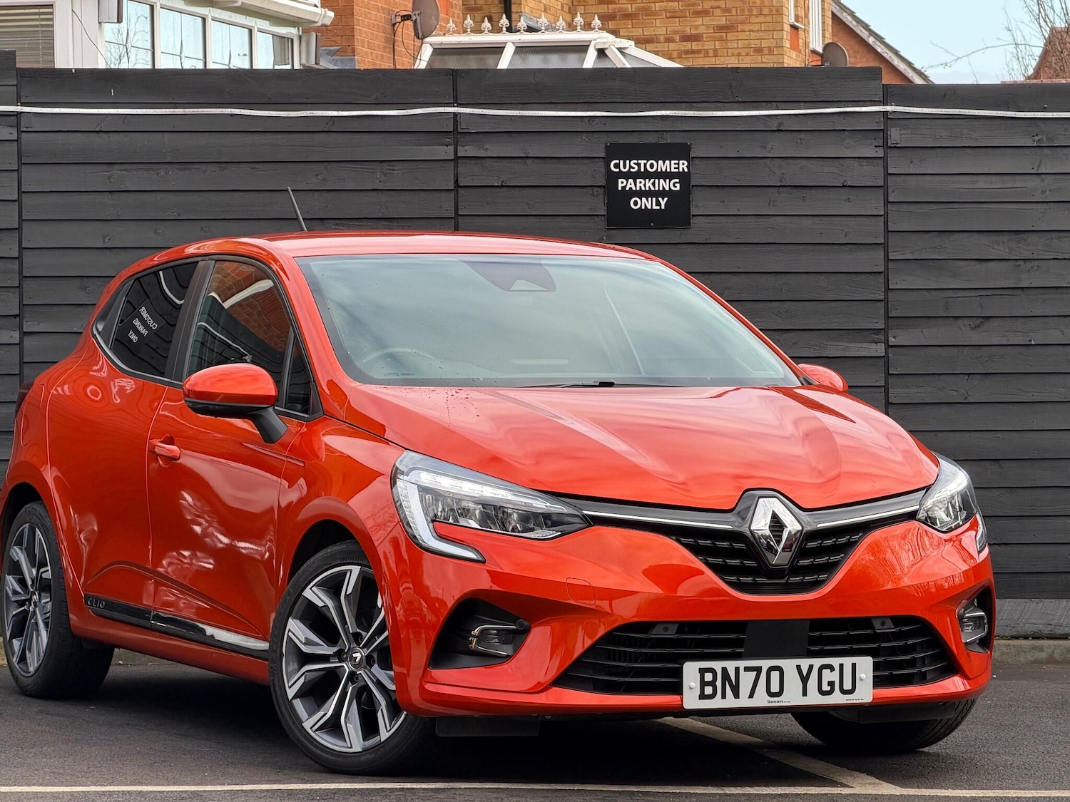 Used Renault Clio 2020 for sale - 76597153: Photo 9