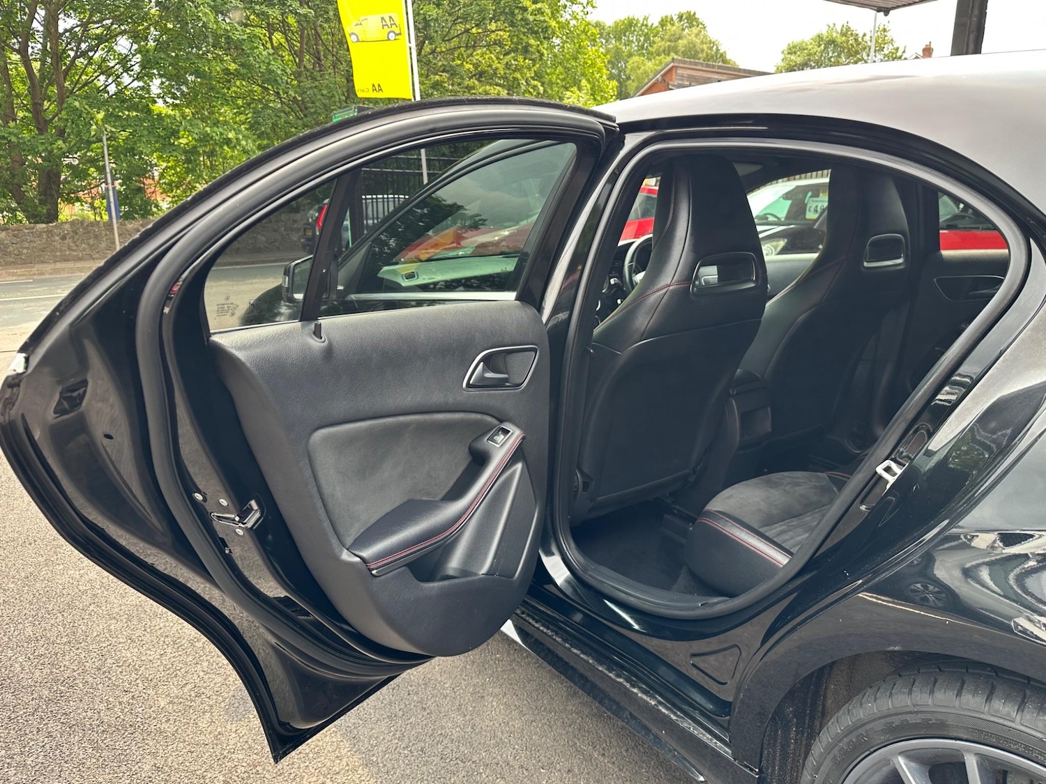 Vehicle 29