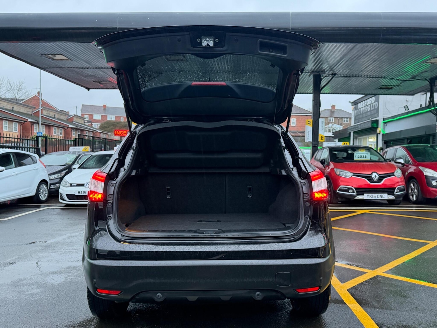 Used Nissan Qashqai for sale - 77454922: Photo 32