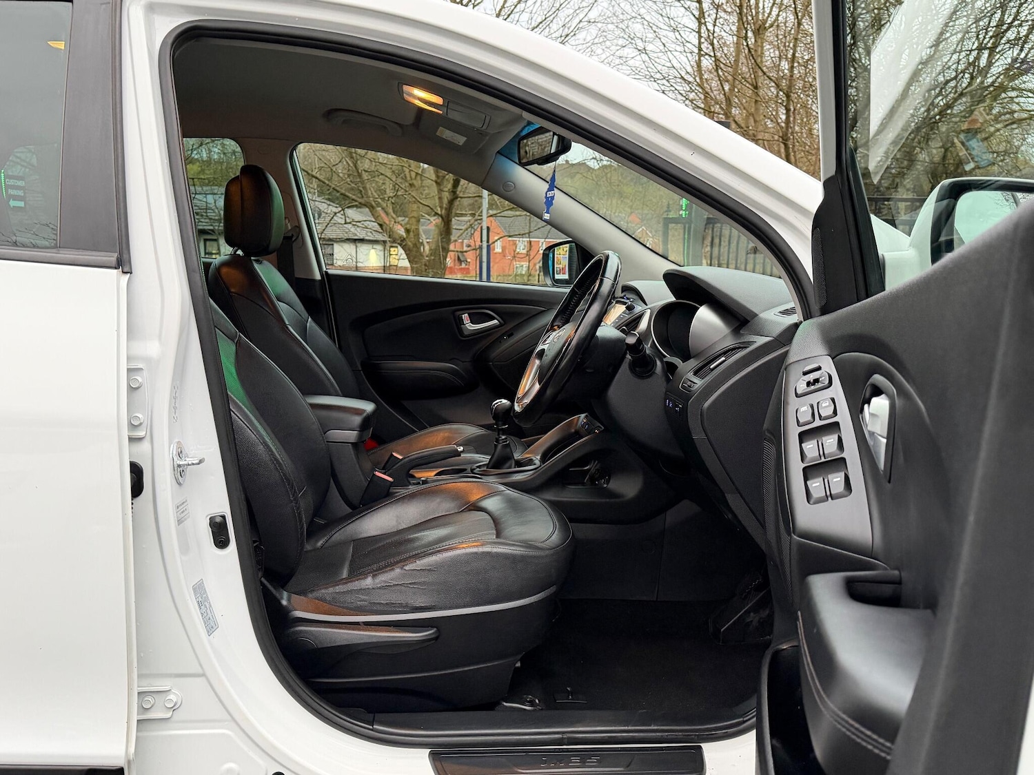 Used Hyundai Ix35 2015 for sale - 76671325: Photo 40